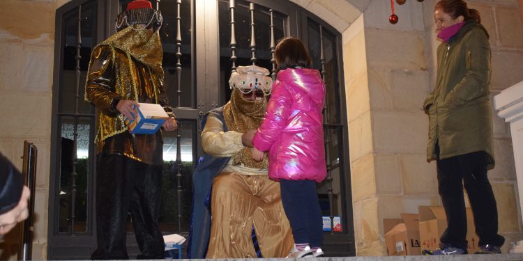 El Cartero real visitó Piélagos