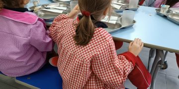 Abierto el plazo  en Torrelavega para solicitar las becas de guardería y madrugadores 2023