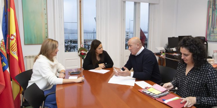 Inclusión Social avanzará en dar solución a las necesidades de la población de Cartes