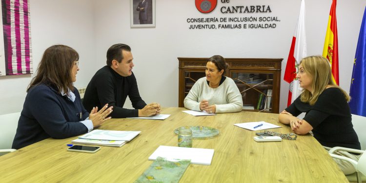 Inclusión Social trabajará con AMAT para la prevención de conductas adictivas, prioritariamente en la infancia y adolescencia