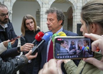 Cantabria exige al Gobierno de España que se sume a la postura de la Unión Europea de modificar la “estricta” protección al lobo