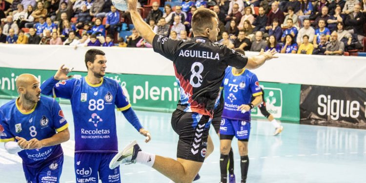 El Blendio Sinfín cierra la “mini pretemporada” con un amistoso frente al Recoletas At. Valladolid