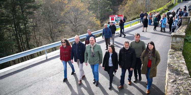 Fomento mejora la seguridad de la carretera de Esponzués (Corvera de Toranzo)