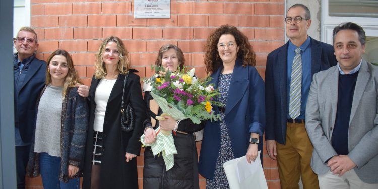 El IES Valle de Piélagos rinde homenaje a Don Raúl Arroyo» El mago de la enseñanza»