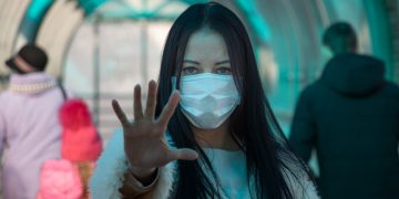 Sanidad si obligará al uso de la mascarilla en centros sanitarios