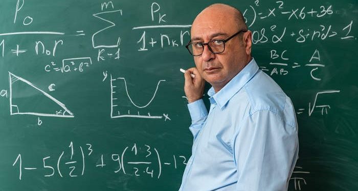 Educación envía a la Junta de Personal su propuesta para abordar la sustitución de la jornada de los docentes mayores de 55 años