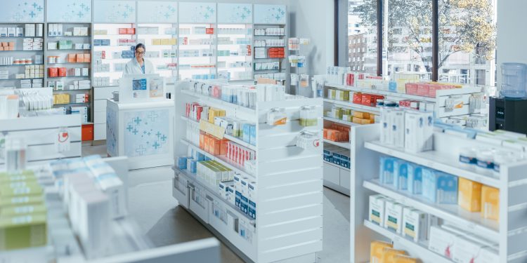 Las consejerías de Presidencia y Salud potenciarán este año los servicios farmacéuticos en los municipios en riesgo de despoblamiento