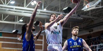 Alega Cantabria cierra la primera vuelta con derrota en Oviedo