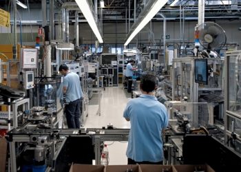 El Gobierno de Cantabria eleva a 7 millones de euros la dotación de las ayudas CRECE para inversiones industriales