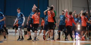 El Bathco vence a un rival de la máxima categoría francesa