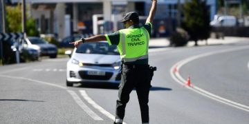 La DGT inicia una campaña de control y seguridad del transporte escolar, un servicio que utilizan 16.000 estudiantes en Cantabria