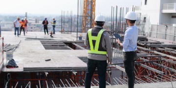 Cámara Torrelavega organiza una charla para informar a las empresas sobre el ‘Contrato Formativo para la Formación en Alternancia’