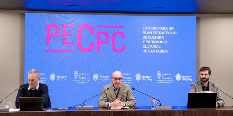 Cultura analizará el Estudio para un Plan Estratégico de Cultura y Patrimonio Cultural de Cantabria, presentado como una «útil y valiosa» herramienta de trabajo