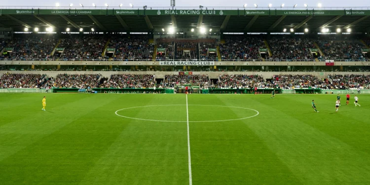 Los Campos de Sport contarán con tecnología LED para mostrar la publicidad de la U televisiva