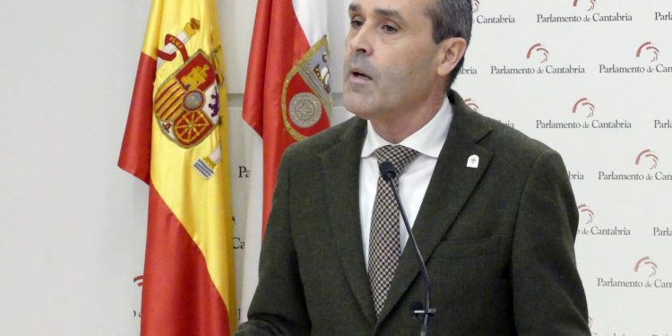 La agenda legislativa y reivindicativa del Gobierno de Buruaga, ejes del trabajo del PP en el nuevo periodo de sesiones