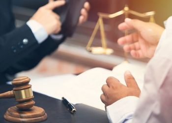 El Gobierno eleva de categoría a siete fiscales en Cantabria