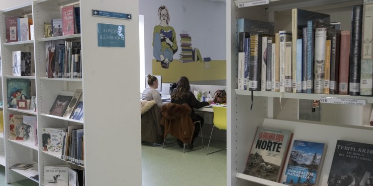 El Club de Lectura Juvenil de Camargo inicia su andadura esta semana en la sede de la Biblioteca Municipal