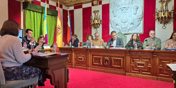 Camargo aprueba bonificaciones de hasta el 50 por ciento para el acceso a instalaciones deportivas de vecinos con rentas inferiores al SMI y personas con discapacidad