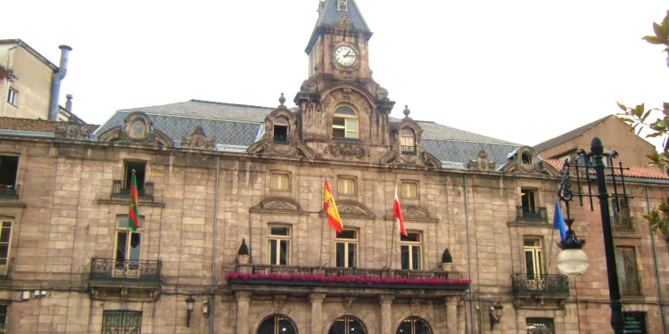 CCOO asegura que la plantilla de Limpieza Viaria de Torrelavega rechaza el traslado a los barracones y acusa al Ayuntamiento de mentir