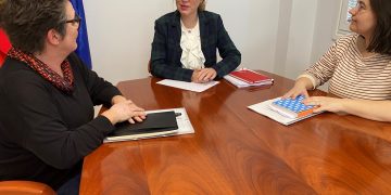 Cultura mantendrá el apoyo al proyecto Escena Norte para el intercambio de proyectos de artes escénicas entre las comunidades vinculadas al Camino de Santiago