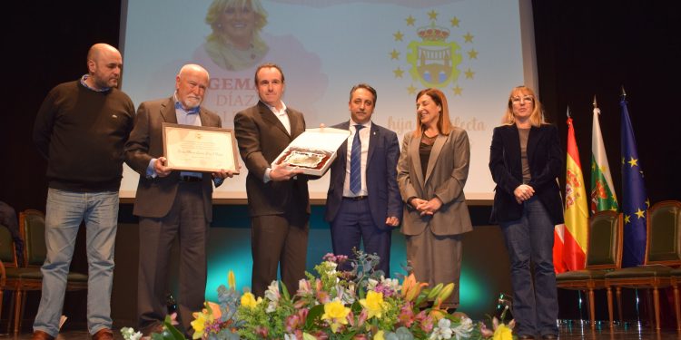 Gema Díaz hija predilecta de Piélagos