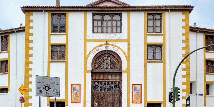 Aprobado el proyecto para la renovación del firme y drenaje en la plaza de toros de Cuatro Caminos