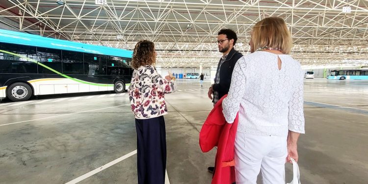 Izquierda Unida-Podemos celebra la puesta en marcha del nuevo servicio del TUS en Campogiro y pide al Ayuntamiento una buena promoción