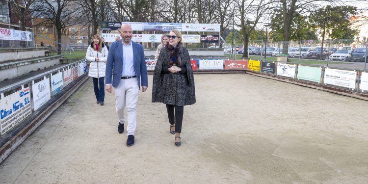 El Gobierno financiará íntegramente la cubierta de la bolera ‘El Corro’ de Laredo con una inversión de 600.000 euros