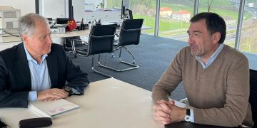 Industria y ANFAC impulsarán vías de colaboración para afrontar los retos derivados de la electrificación del sector del automóvil