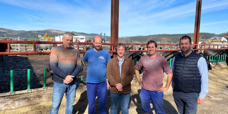 Pablo Palencia se compromete al impulso real de la IGP Carne de Cantabria y del sello de calidad Carne de Tudanca