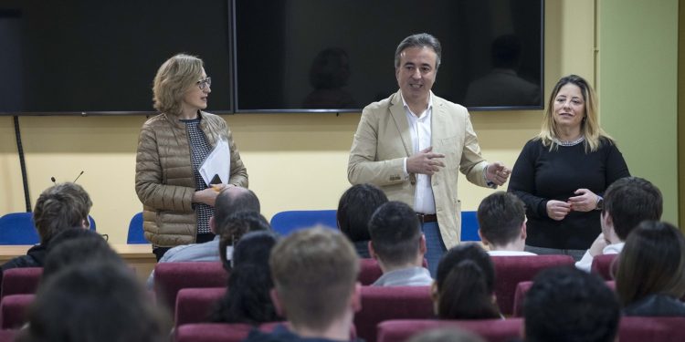 Camargo clausura las VIII Jornadas de Orientación Laboral con la participación de 103 alumnos de FP