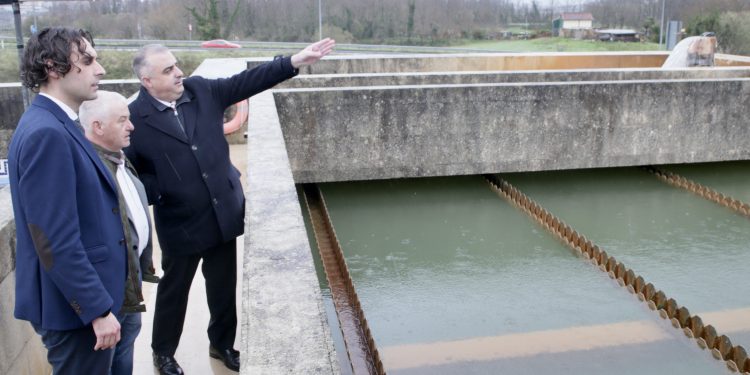 Fomento invertirá un millón de euros para mejorar la calidad del agua de El Astillero y Villaescusa
