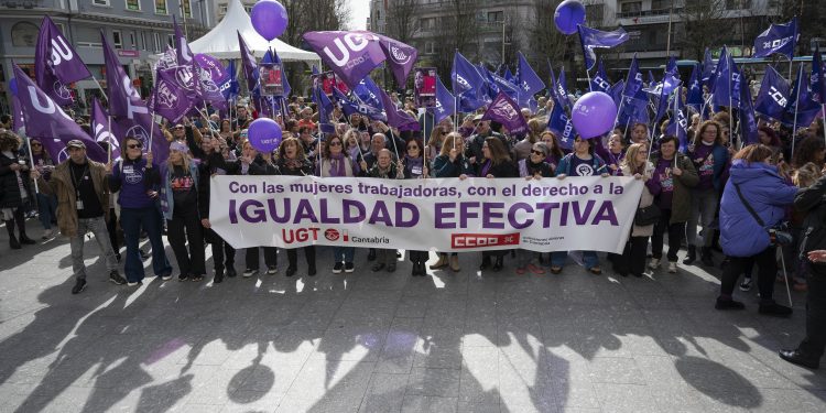 UGT y CCOO de Cantabria ratifican su lucha por centros de trabajo libres de discriminaciones y violencias contra las mujeres