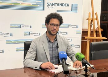 Izquierda Unida-Podemos denuncia el retraso acumulado en las solicitudes de ayudas de Servicios Sociales en Santander