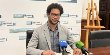 Izquierda Unida-Podemos denuncia el retraso acumulado en las solicitudes de ayudas de Servicios Sociales en Santander