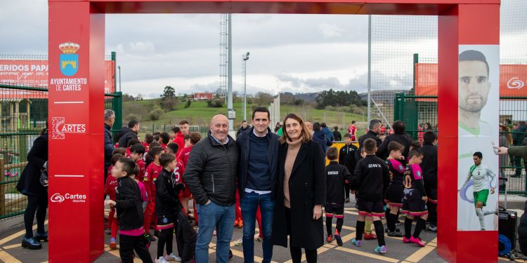 Antonio Tomás ya da nombre el campo de fútbol de Mijarojos