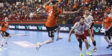 El Bathco BM Torrelavega viaja a Puente Genil para visitar un pabellón en el que no conoce la victoria en ASOBAL