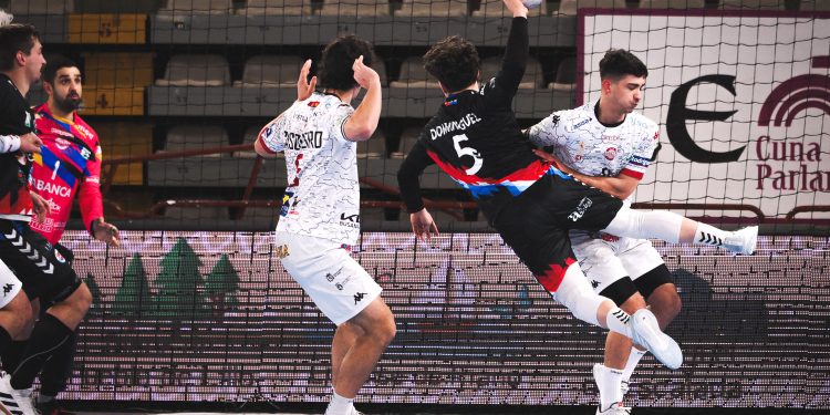 El Blendio Sinfín no consigue remontar en tierras leonesas