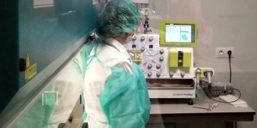 Expertos del Banco de Sangre y Tejidos de Cantabria forman y sensibilizan sobre la donación de sangre, células madre y leche materna a alumnos de diferentes centros educativos