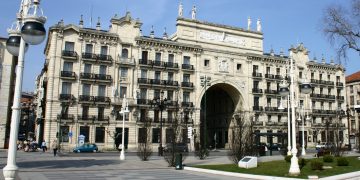 Cerca de 700 personas trabajadoras del sector de la banca en Cantabria están llamadas a la huelga este viernes