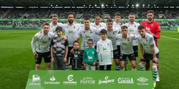 El Racing ofrece entradas para menores de 15 años por solo dos euros con motivo del Día del Padre