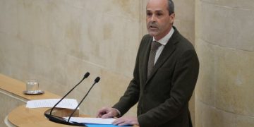 El PP asegura que el consejero de Salud mantendrá abiertos los consultorios rurales: «la oposición miente»