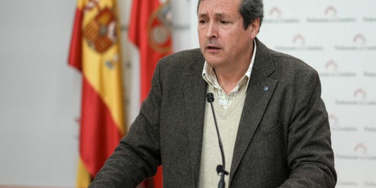 El PP pide a Zuloaga que «deje de enredar e interferir con la Pasiega», porque el proyecto es «irreversible» y «la implicación del Gobierno de Cantabria, total»