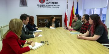 Gómez del Río ha reiterado a la nueva directiva de ALEGA su compromiso de colaborar en proyectos y actividades
