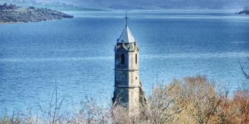 Turismo apoyará el proyecto de rehabilitación del entorno de la Torre de Villanueva en Las Rozas de Valdearroyo