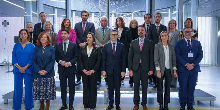 Cantabria pide al Ministerio planes de choque ante la «extrema gravedad» que vive la justicia por los conflictos laborales «cerrados en falso»