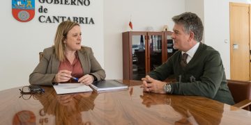 Presidencia y el Ayuntamiento de Selaya abordan la rehabilitación del edificio anexo a la Casona del Patriarca