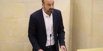 El PRC urge al Gobierno de Cantabria a «pelear» para reactivar el proyecto del tren a Bilbao y exigir a Madrid que cumpla sus compromisos