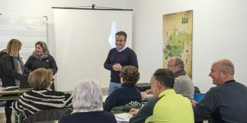 El Ayuntamiento programa un Taller de Risoterapia dentro de las actividades que desarrolla UNATE en Camargo