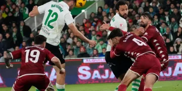 Alcorcón frena la racha del Racing